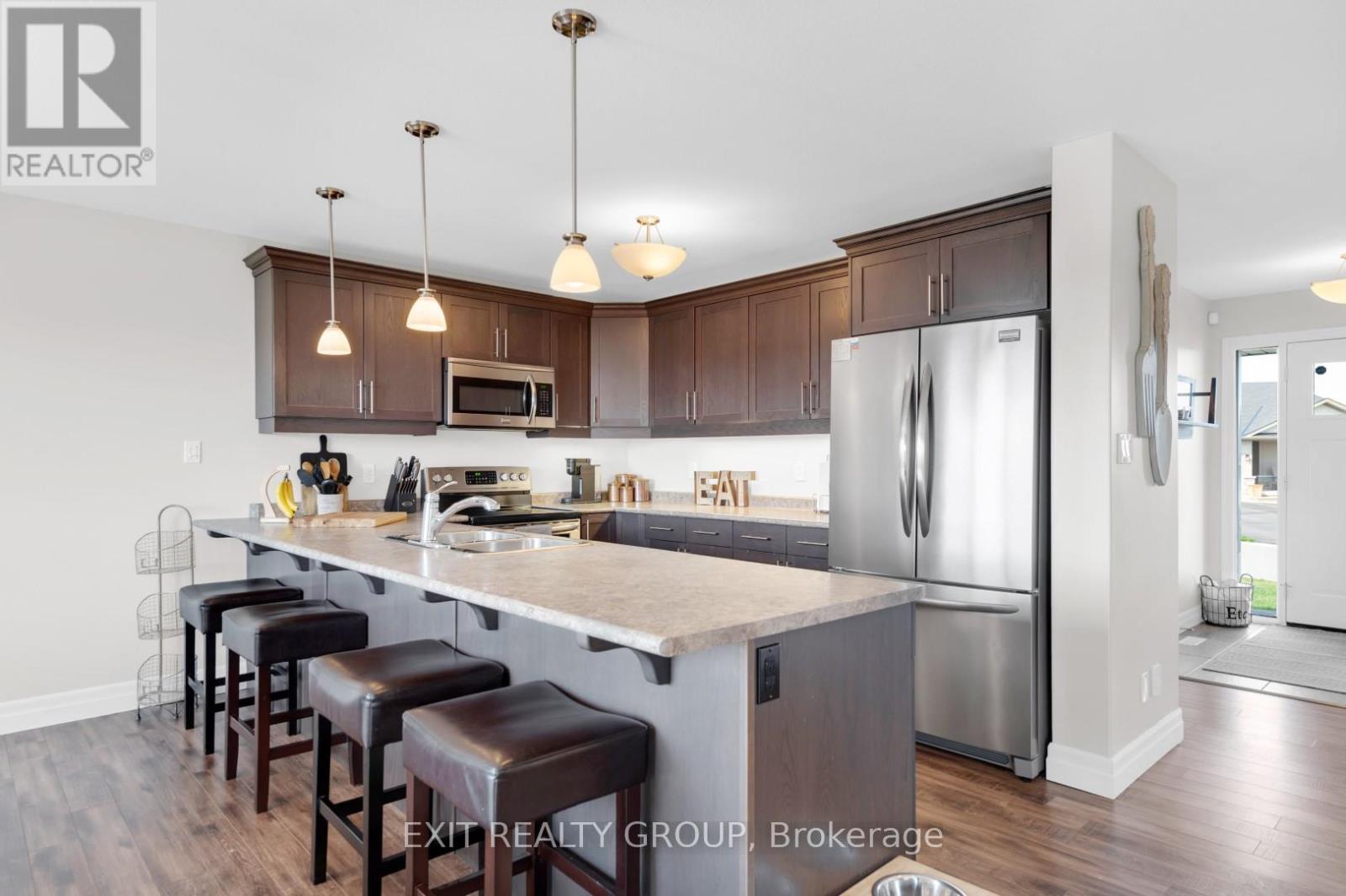 25 Meagan Lane, Quinte West, Ontario  K0K 2C0 - Photo 9 - X12474622