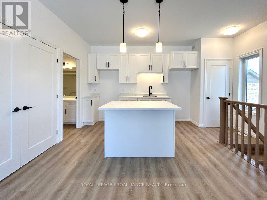 77 Athabaska Drive, Belleville, Ontario  K8N 0T1 - Photo 23 - X12475360