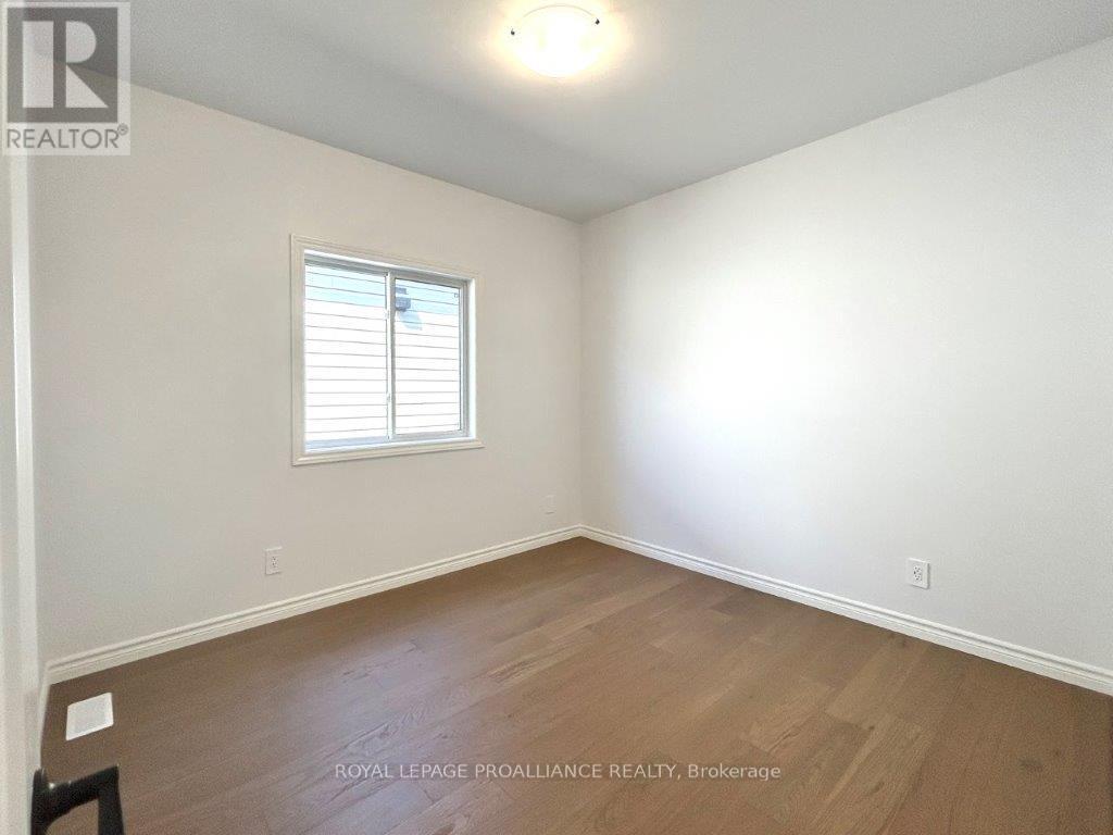 77 Athabaska Drive, Belleville, Ontario  K8N 0T1 - Photo 6 - X12475360