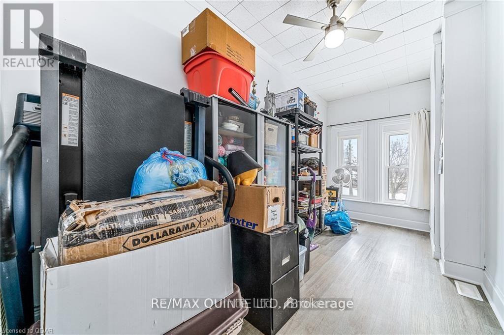 58 Avondale Road, Belleville, Ontario  K8P 4G3 - Photo 17 - X12475564