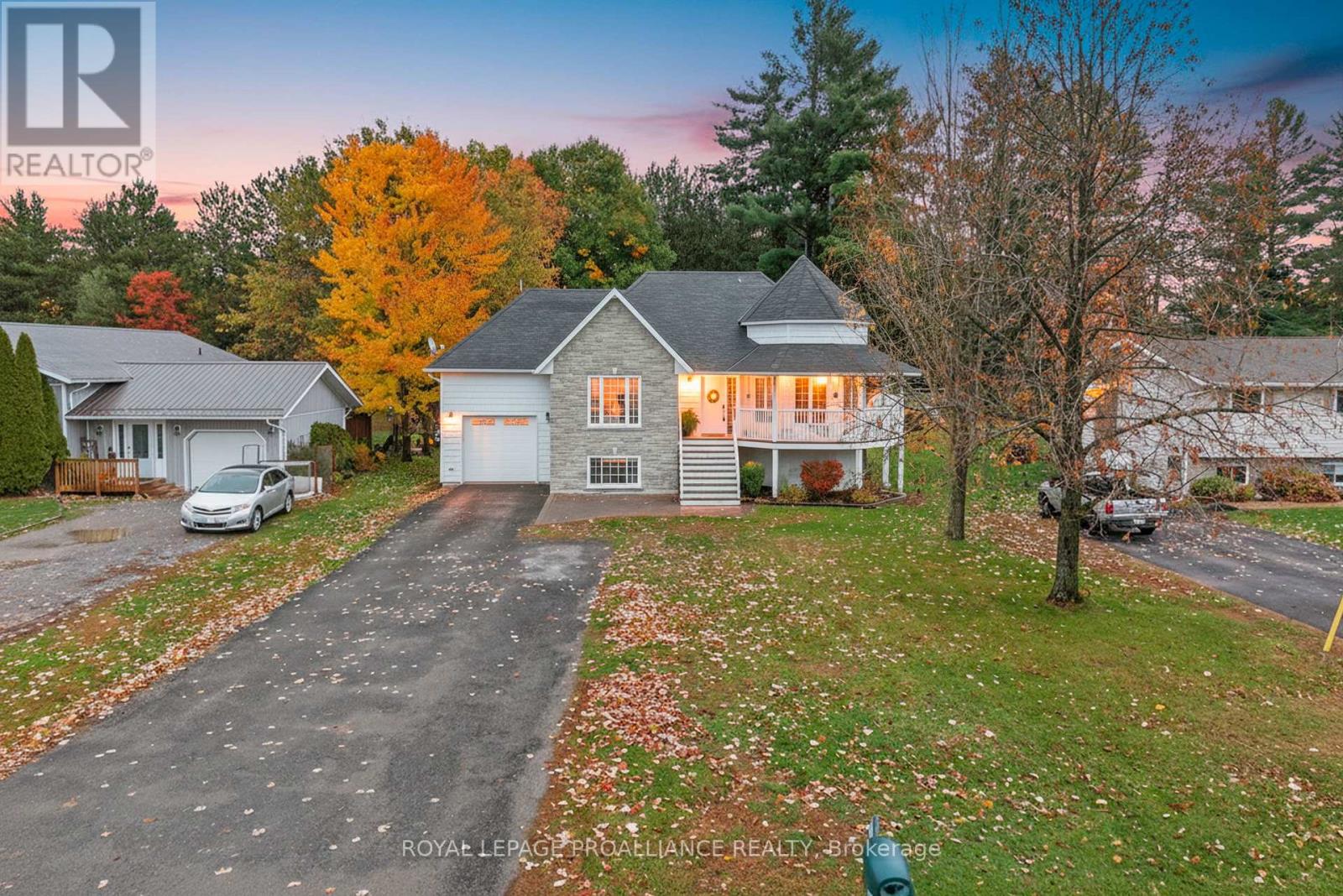 40 CHARLES COURT, Tweed, Ontario