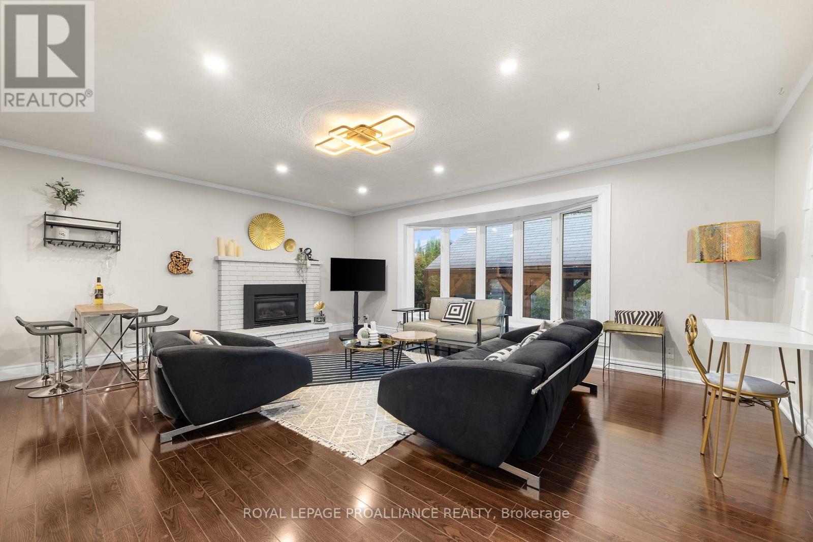 97 Roseland Drive, Quinte West, Ontario  K0K 1L0 - Photo 17 - X12477100