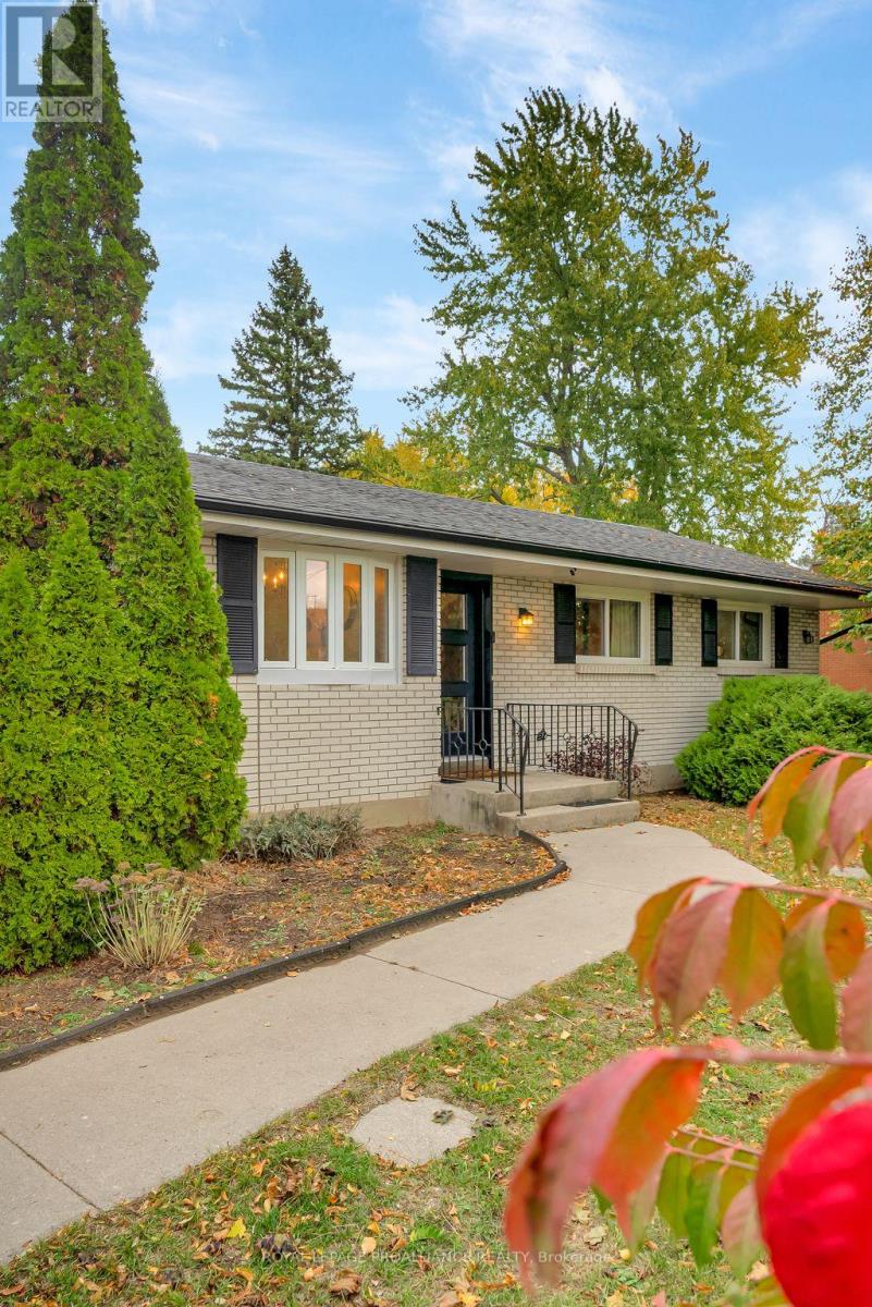 97 Roseland Drive, Quinte West, Ontario  K0K 1L0 - Photo 2 - X12477100