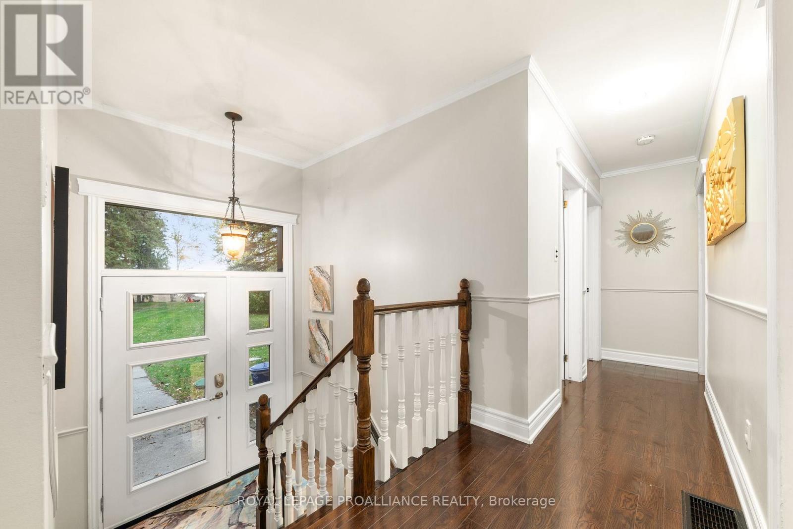 97 Roseland Drive, Quinte West, Ontario  K0K 1L0 - Photo 39 - X12477100