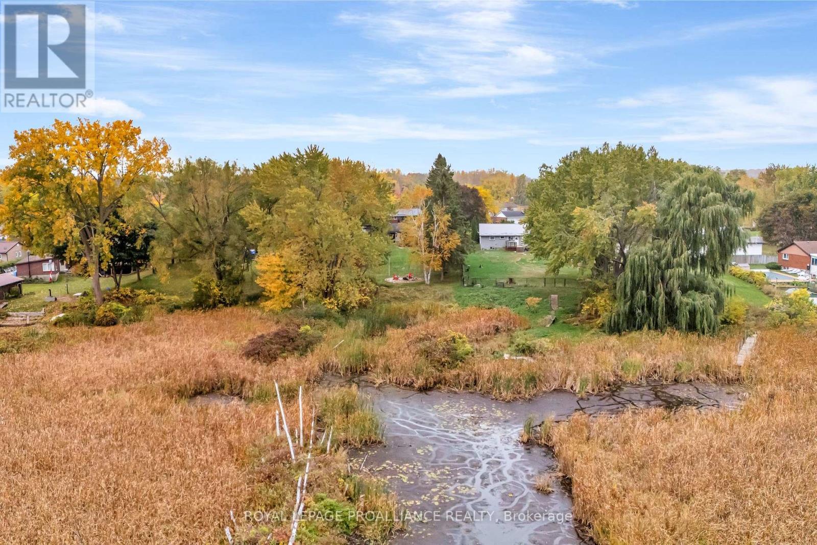 97 Roseland Drive, Quinte West, Ontario  K0K 1L0 - Photo 7 - X12477100