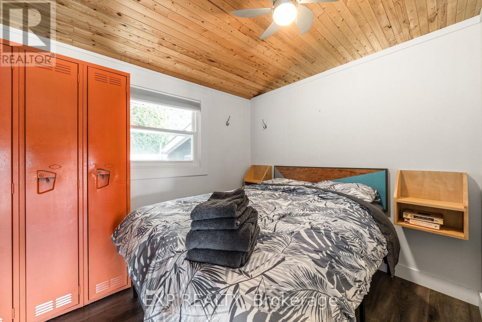 23 Pc Lane, Prince Edward County, Ontario  K0K 2T0 - Photo 19 - X12477154