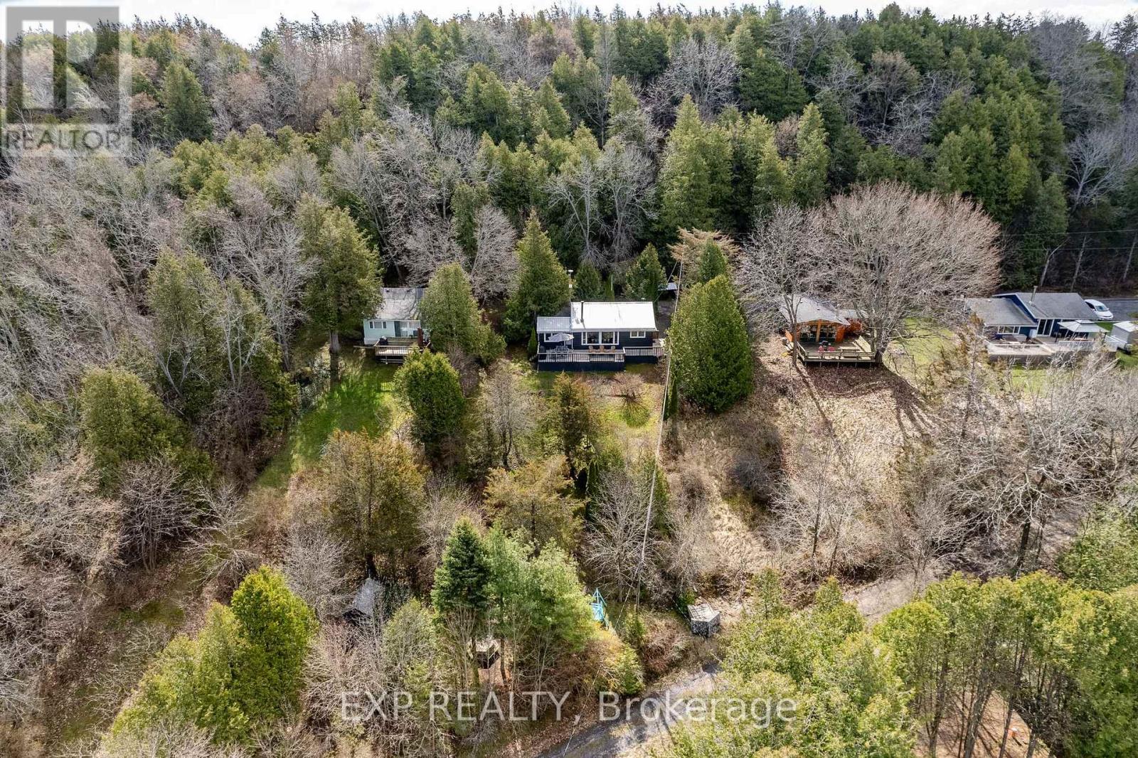 23 Pc Lane, Prince Edward County, Ontario  K0K 2T0 - Photo 3 - X12477154