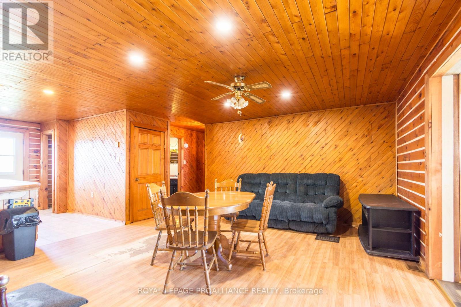 51 Stinson Block Road, Prince Edward County, Ontario  K0K 1T0 - Photo 12 - X12477821