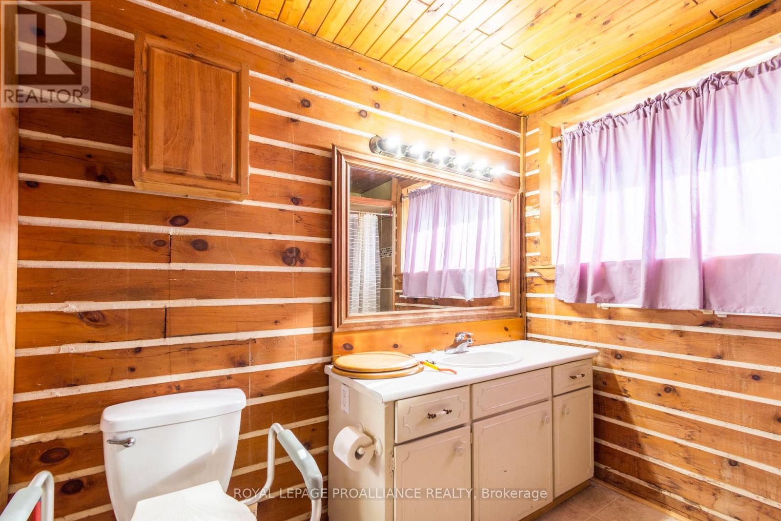 51 Stinson Block Road, Prince Edward County, Ontario  K0K 1T0 - Photo 17 - X12477821