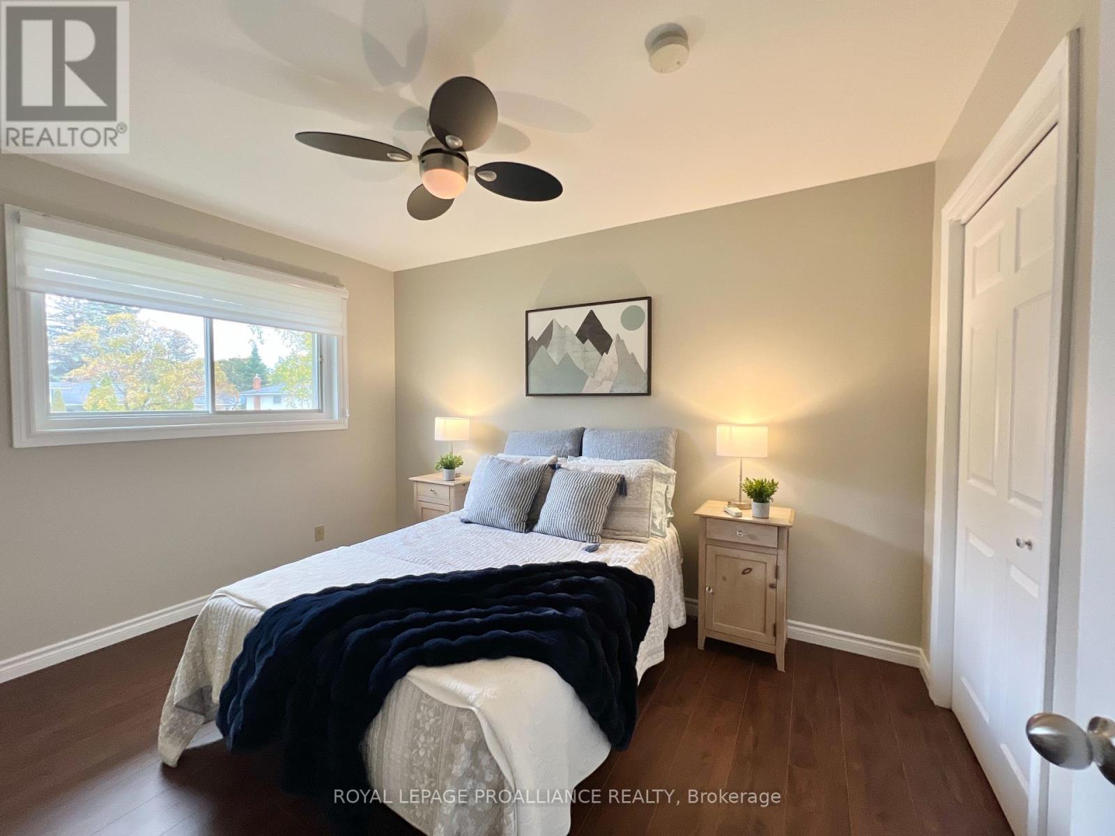 11 Stavebank Road, Belleville, Ontario  K8P 2N7 - Photo 10 - X12480137