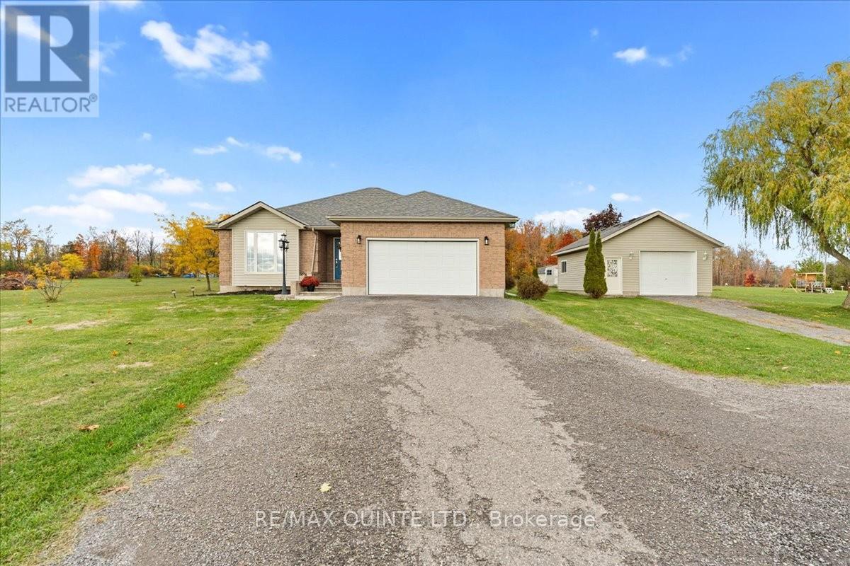 1625 THRASHER ROAD, Tyendinaga, Ontario