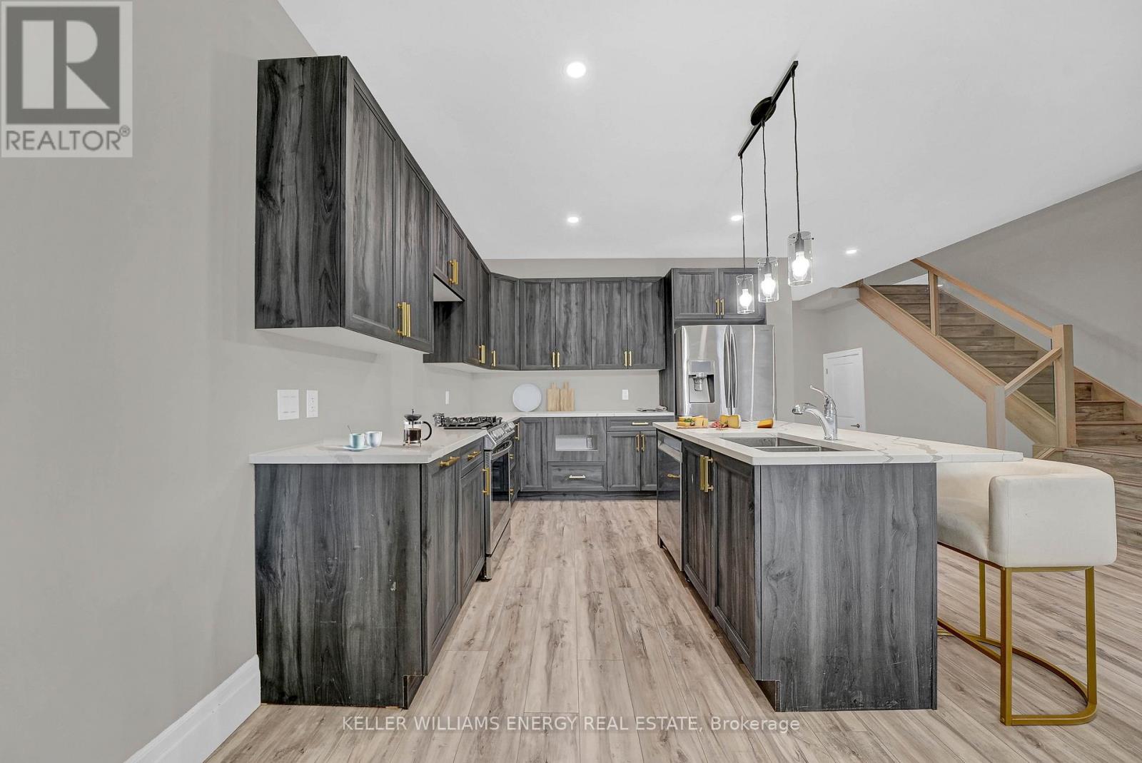 75 Markland Avenue, Prince Edward County, Ontario  K0K 2T0 - Photo 10 - X12481079