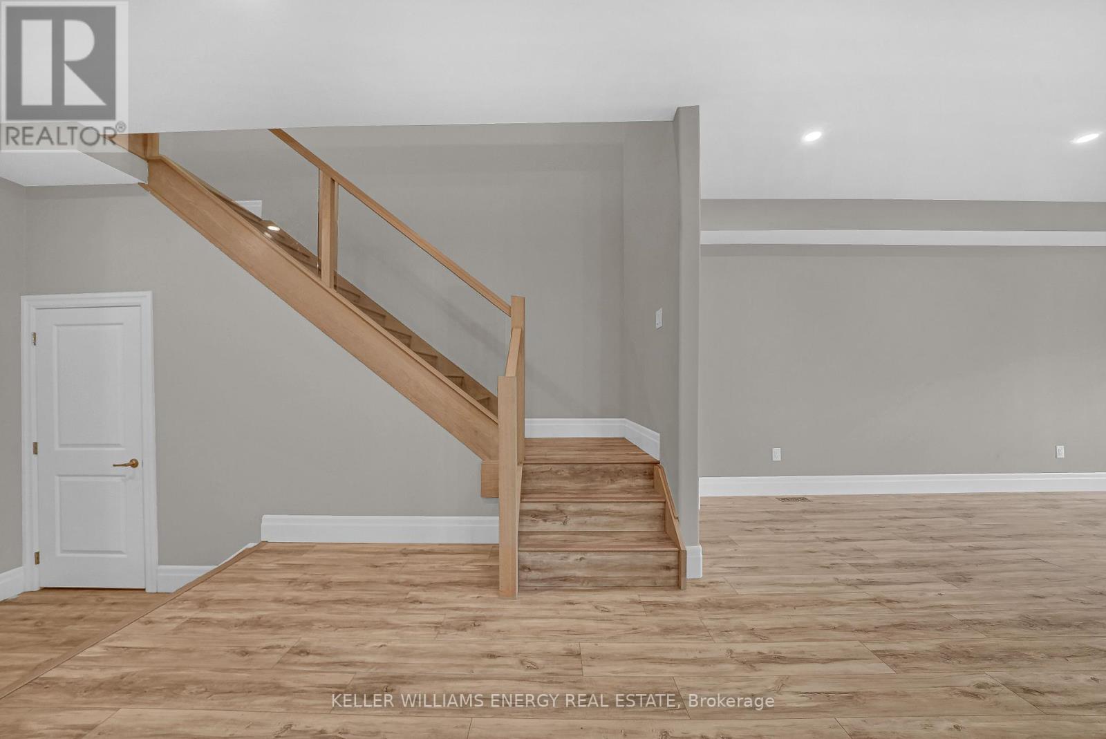 75 Markland Avenue, Prince Edward County, Ontario  K0K 2T0 - Photo 14 - X12481079