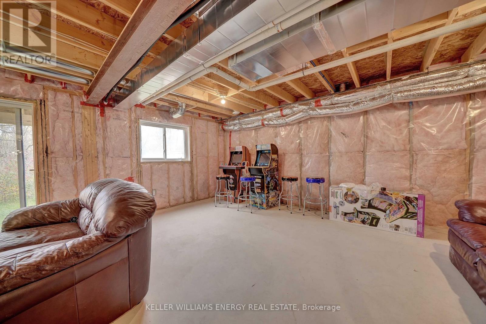 75 Markland Avenue, Prince Edward County, Ontario  K0K 2T0 - Photo 38 - X12481079