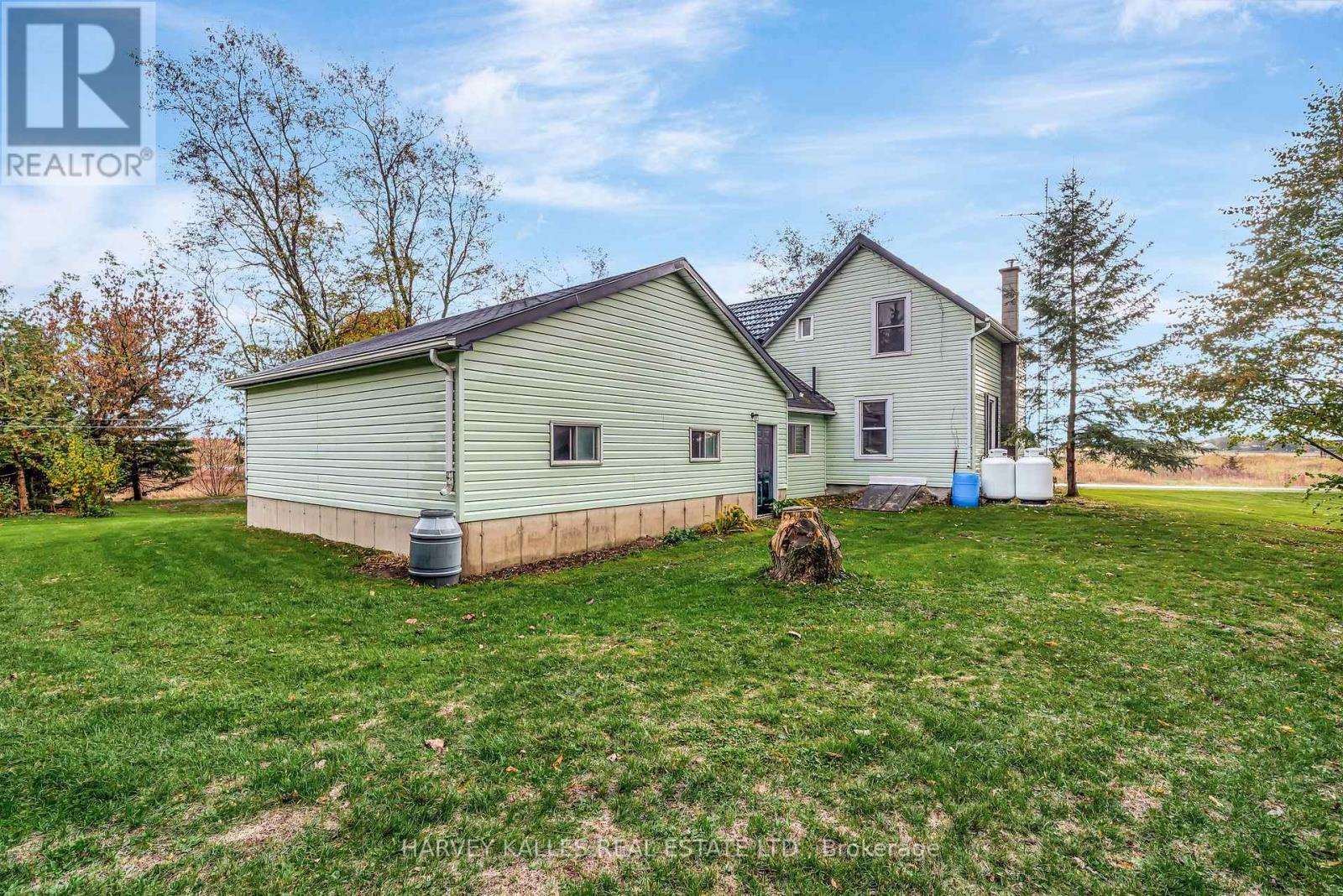2068 County Road 5 Road, Prince Edward County, Ontario  K0K 2T0 - Photo 35 - X12481707