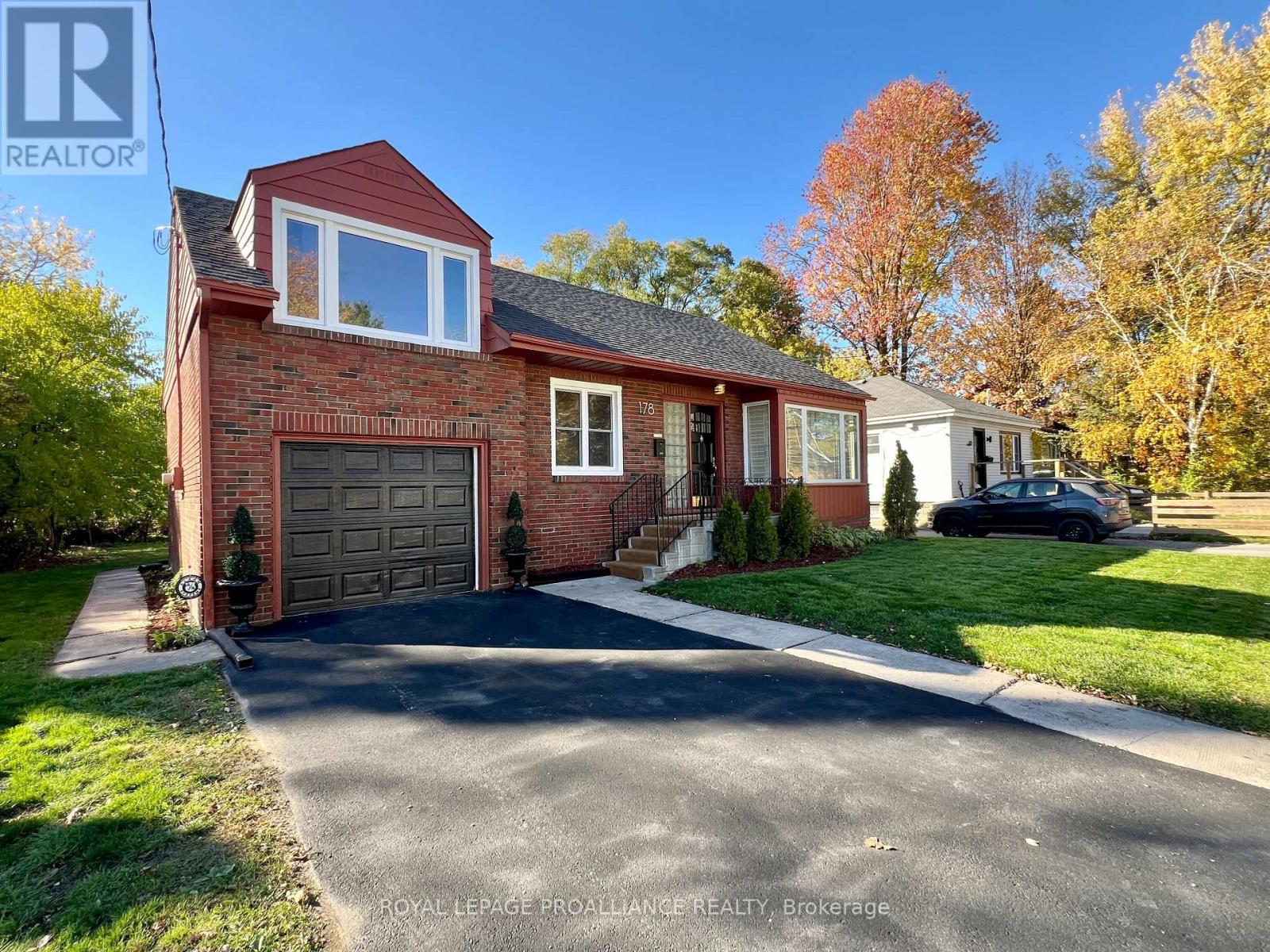 178 BURNHAM STREET, Belleville, Ontario
