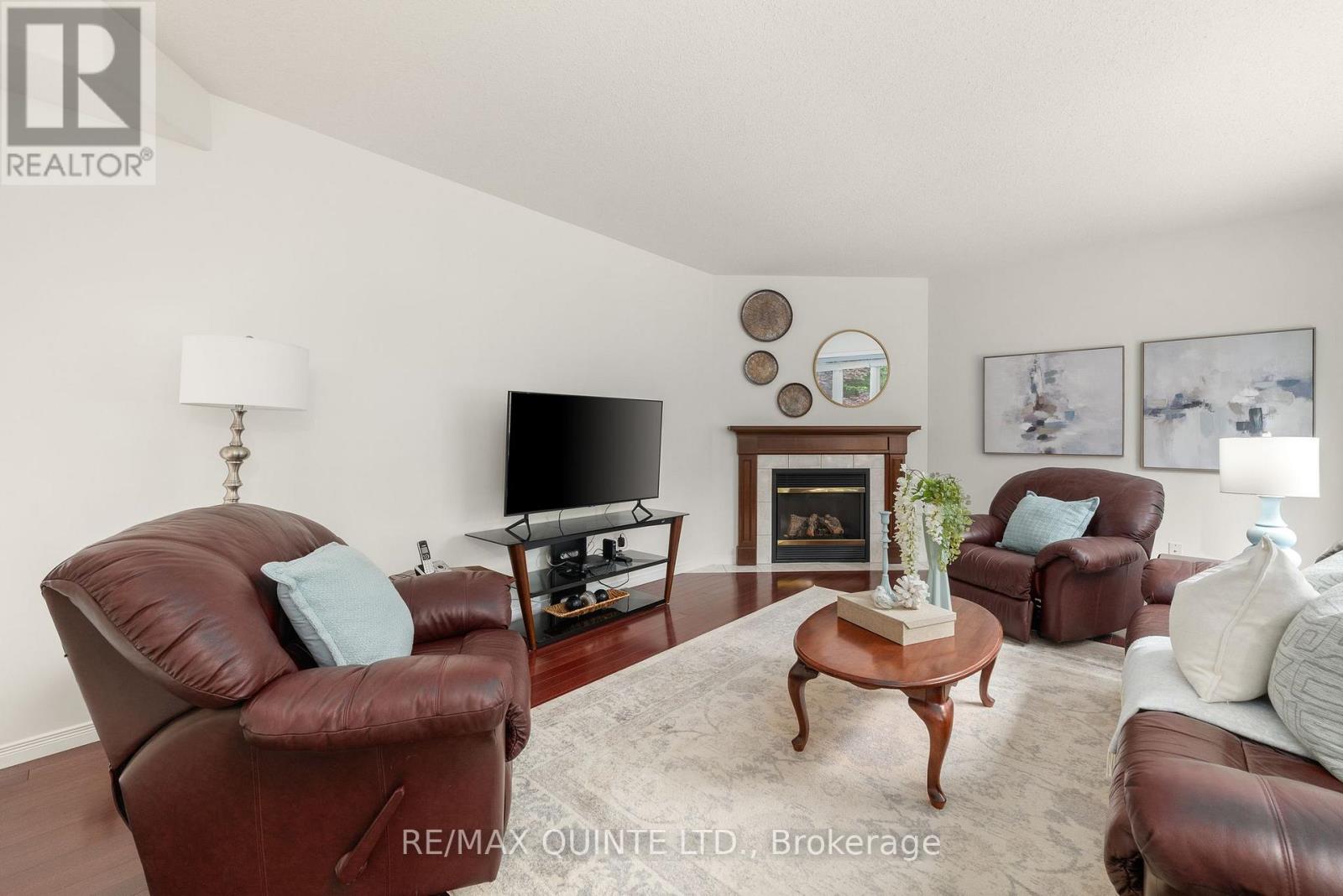 14 Hilton Place, Belleville, Ontario  K8P 5N2 - Photo 13 - X12484431