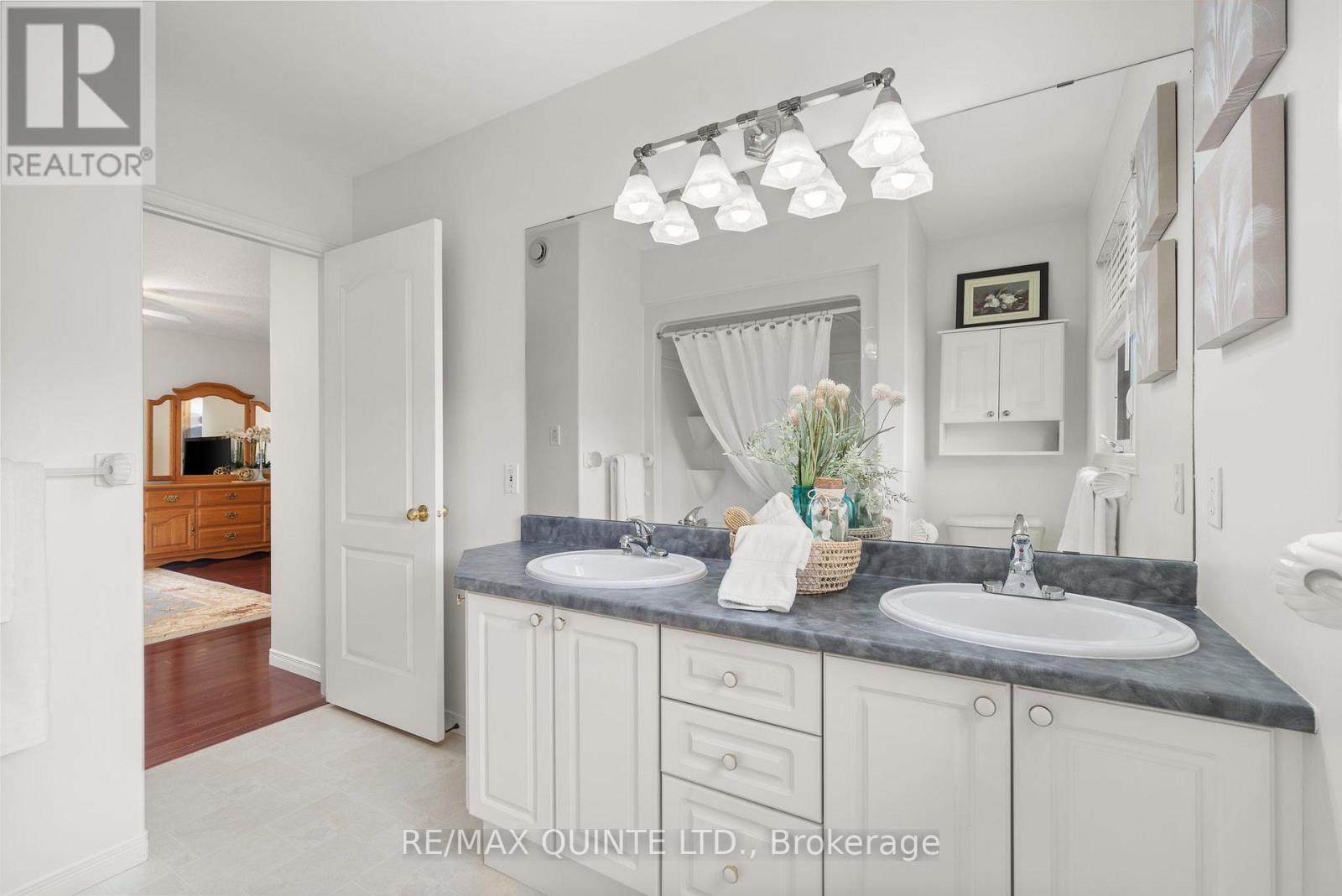 14 Hilton Place, Belleville, Ontario  K8P 5N2 - Photo 25 - X12484431