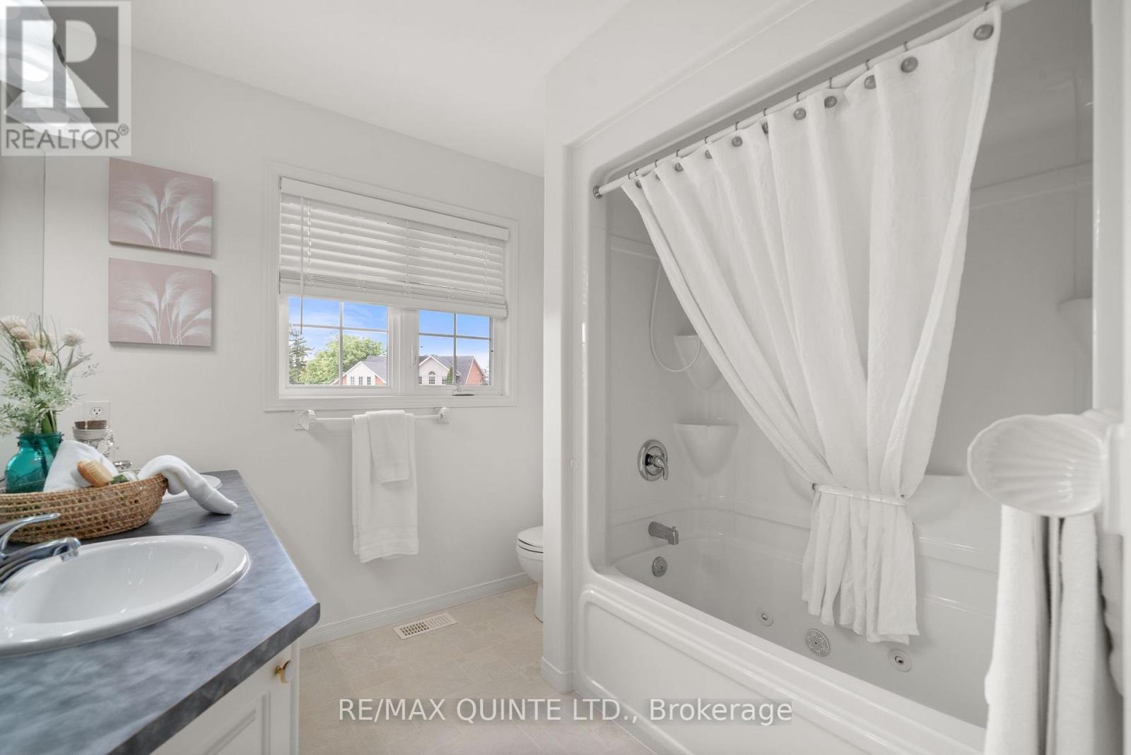 14 Hilton Place, Belleville, Ontario  K8P 5N2 - Photo 26 - X12484431