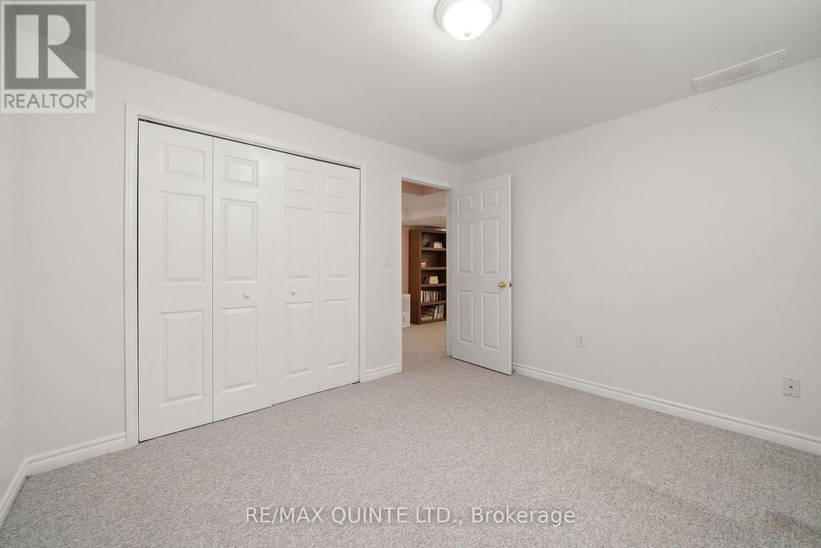 14 Hilton Place, Belleville, Ontario  K8P 5N2 - Photo 34 - X12484431