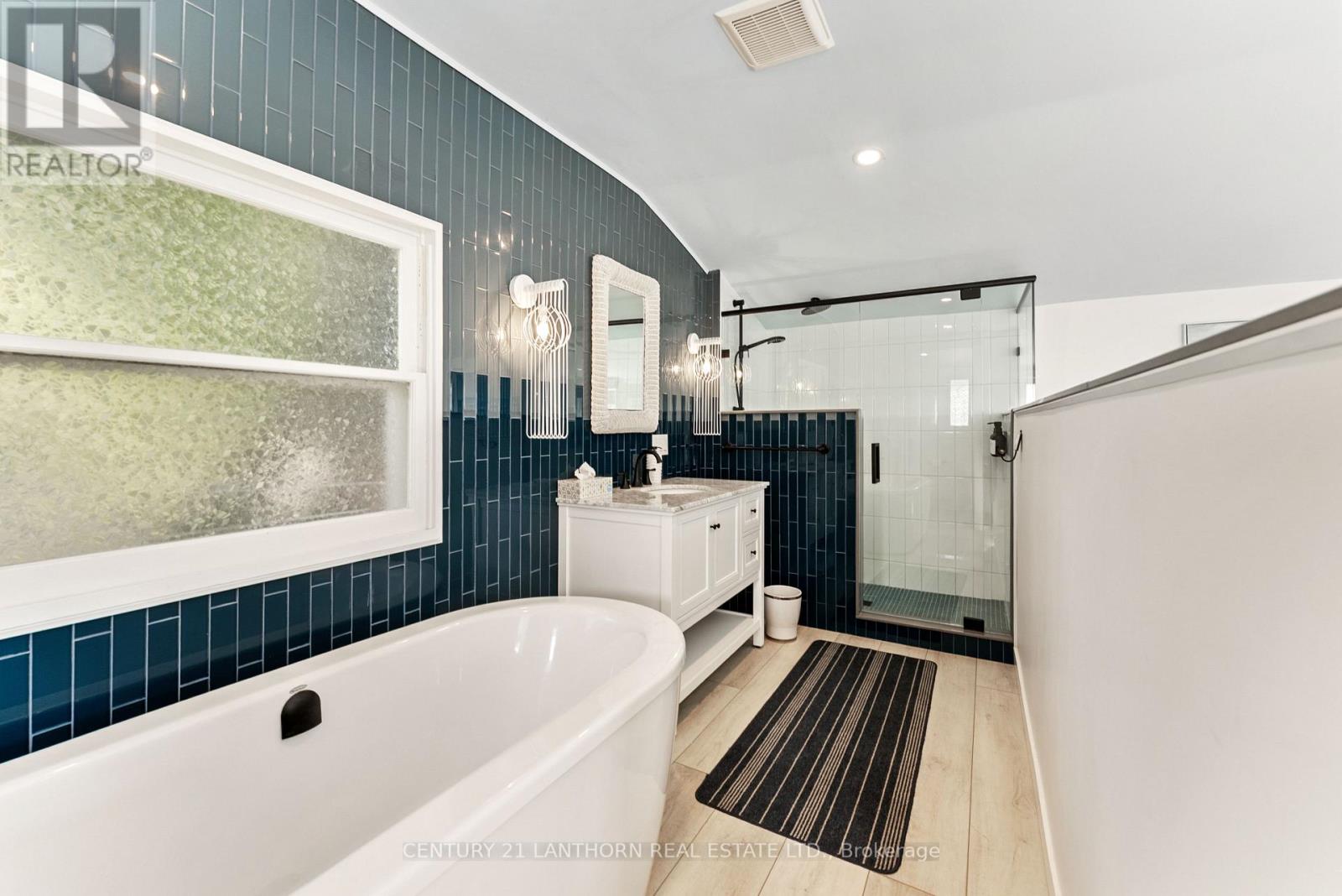 2924 County Road 8, Prince Edward County, Ontario  K0K 2T0 - Photo 24 - X12485064