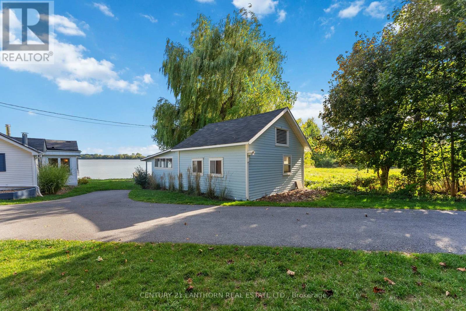 2924 County Road 8, Prince Edward County, Ontario  K0K 2T0 - Photo 37 - X12485064