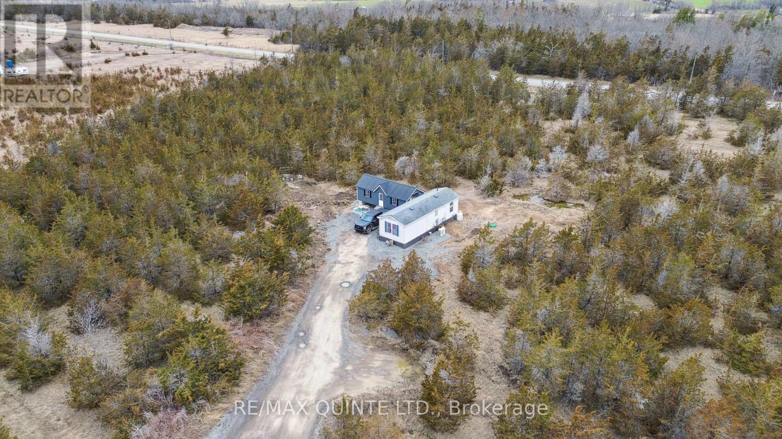 55 County Road 14, Prince Edward County, Ontario  K0K 1W0 - Photo 11 - X12485387