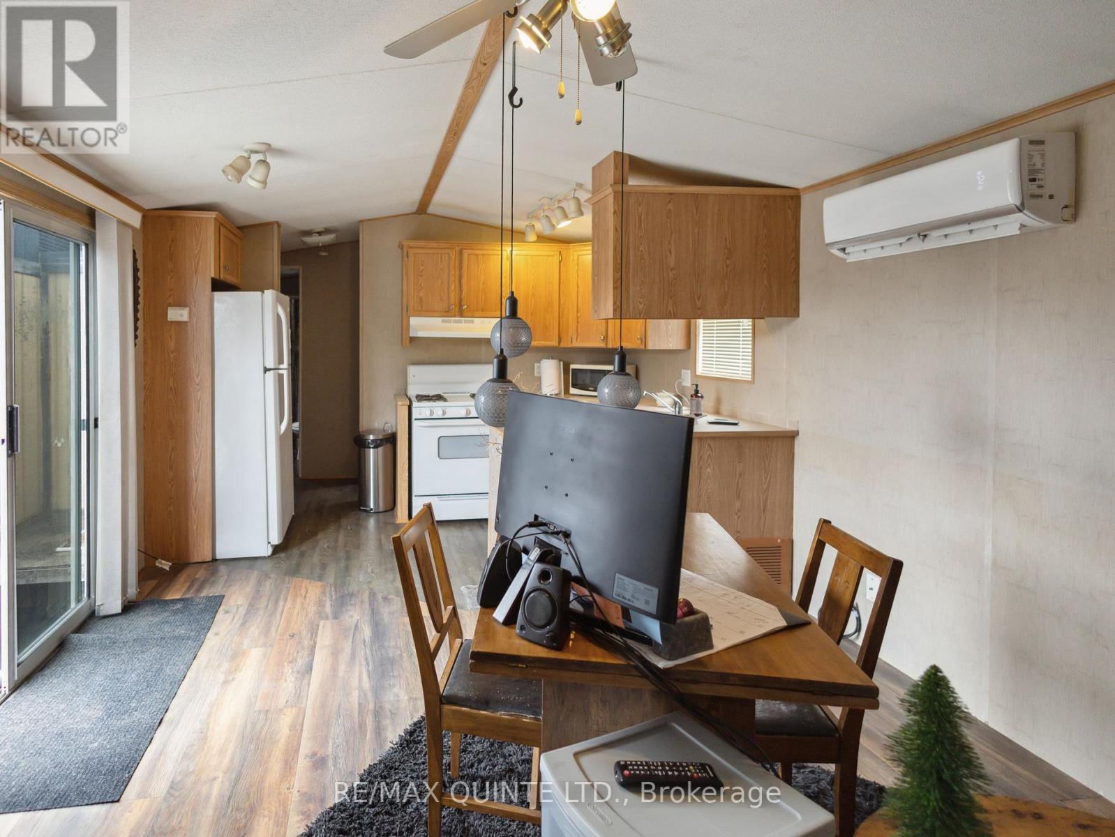 55 County Road 14, Prince Edward County, Ontario  K0K 1W0 - Photo 33 - X12485387