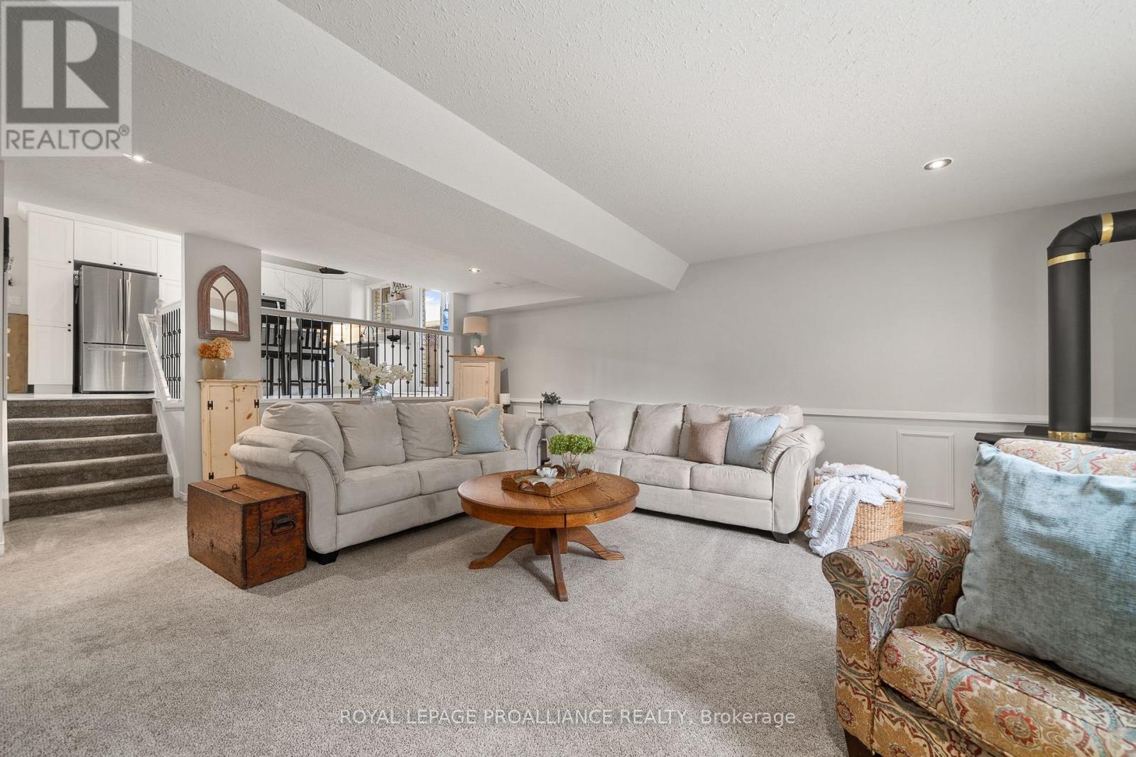 9 Spruce Gardens, Belleville, Ontario  K8N 5W3 - Photo 24 - X12485409