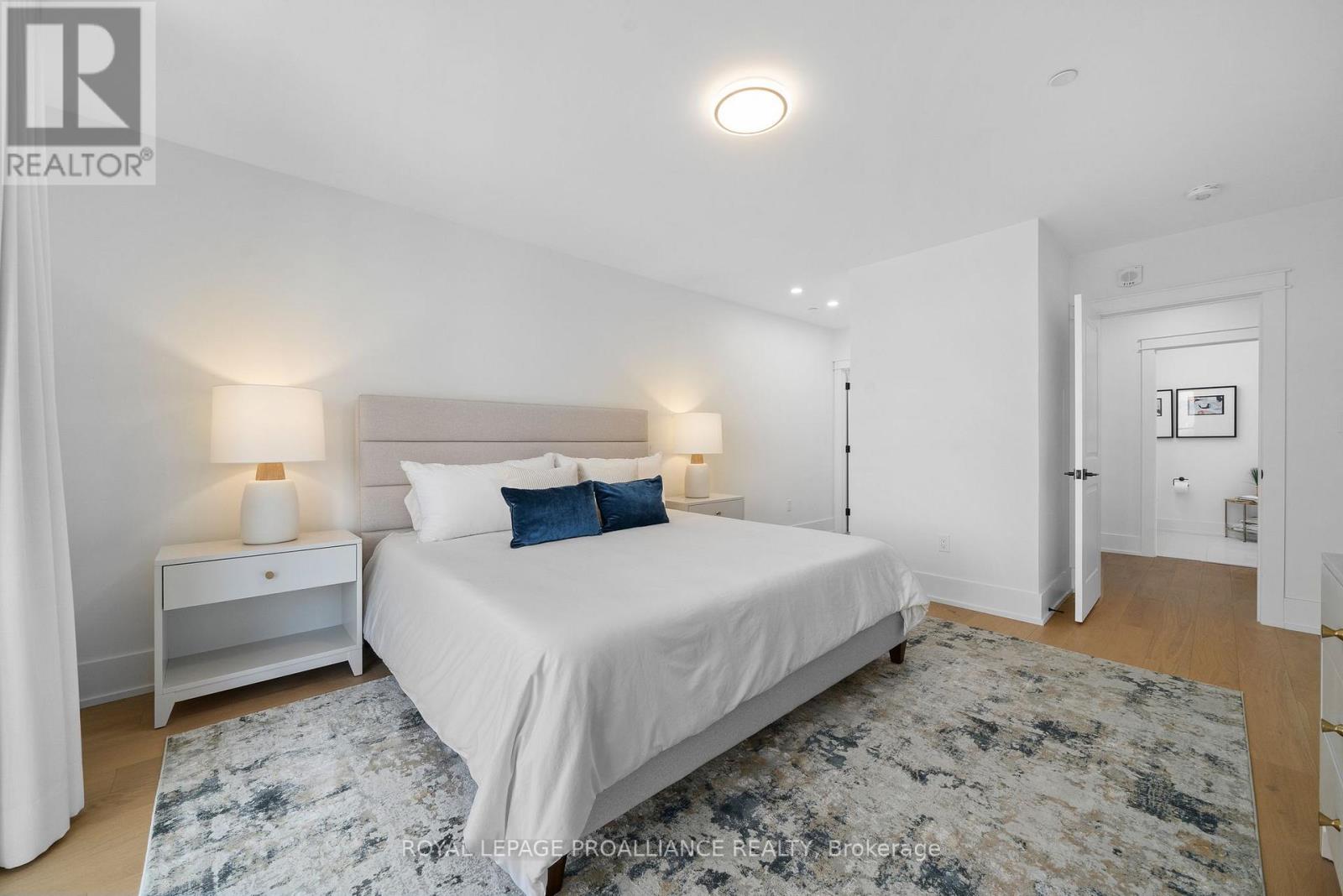 409 - 17 Cleave Avenue, Prince Edward County, Ontario  K0K 2T0 - Photo 21 - X12486858