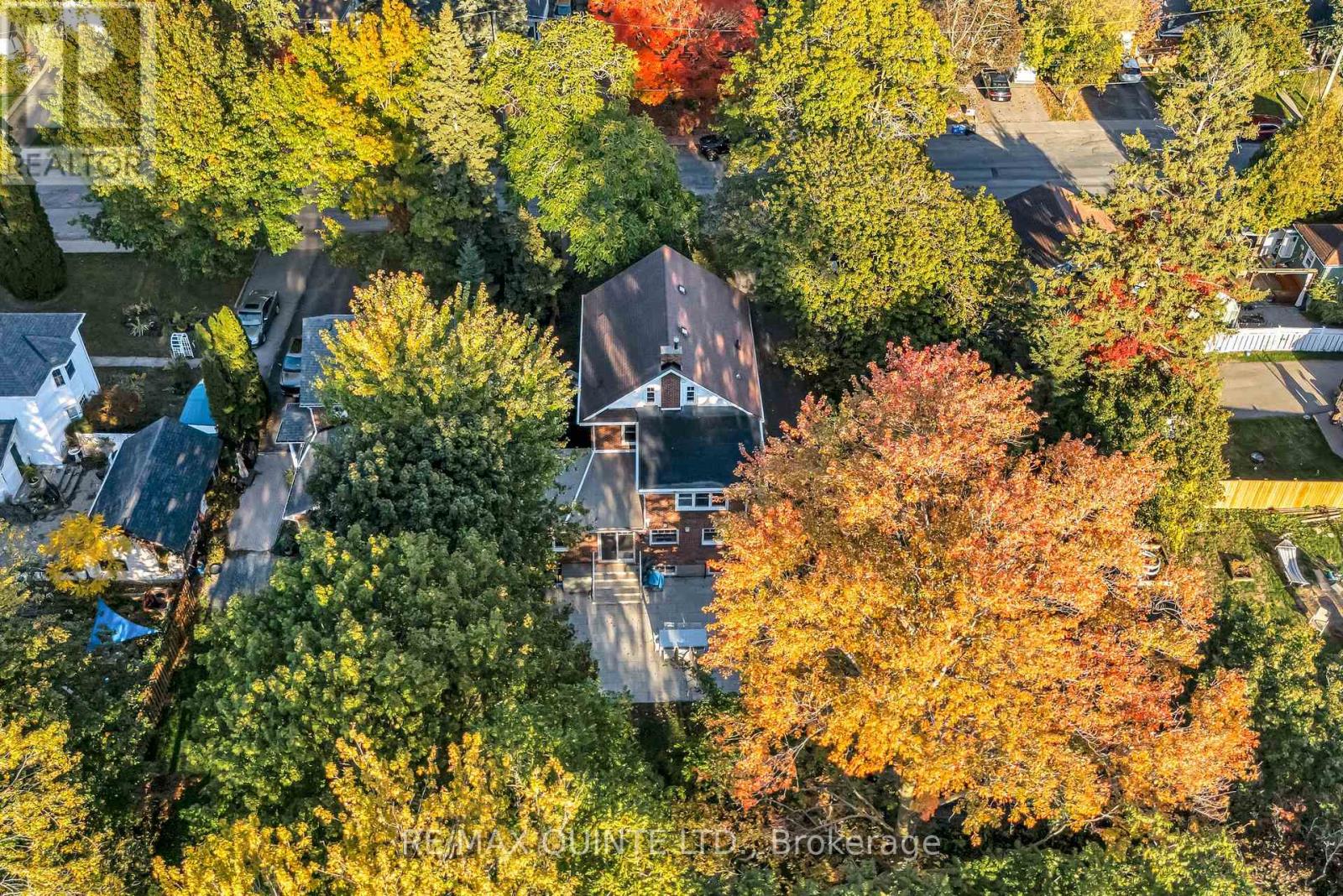 126 Dufferin Avenue, Belleville, Ontario  K8N 3X1 - Photo 3 - X12487762