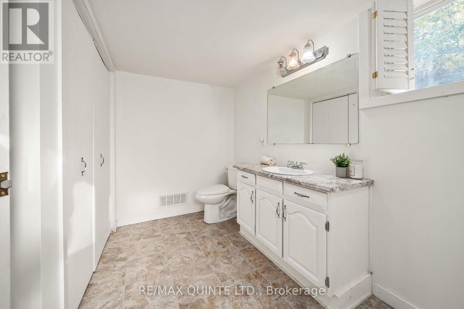 126 Dufferin Avenue, Belleville, Ontario  K8N 3X1 - Photo 34 - X12487762