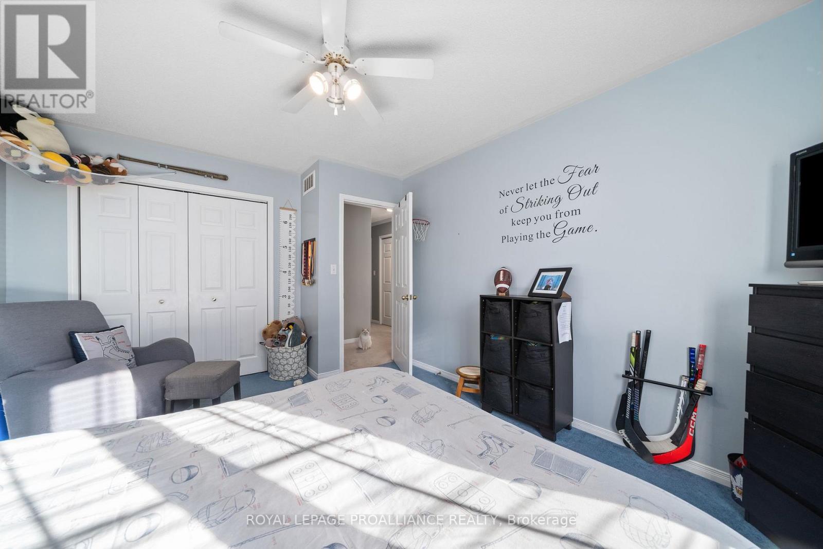 25 Faraday Gardens, Belleville, Ontario  K8P 5J5 - Photo 23 - X12491558