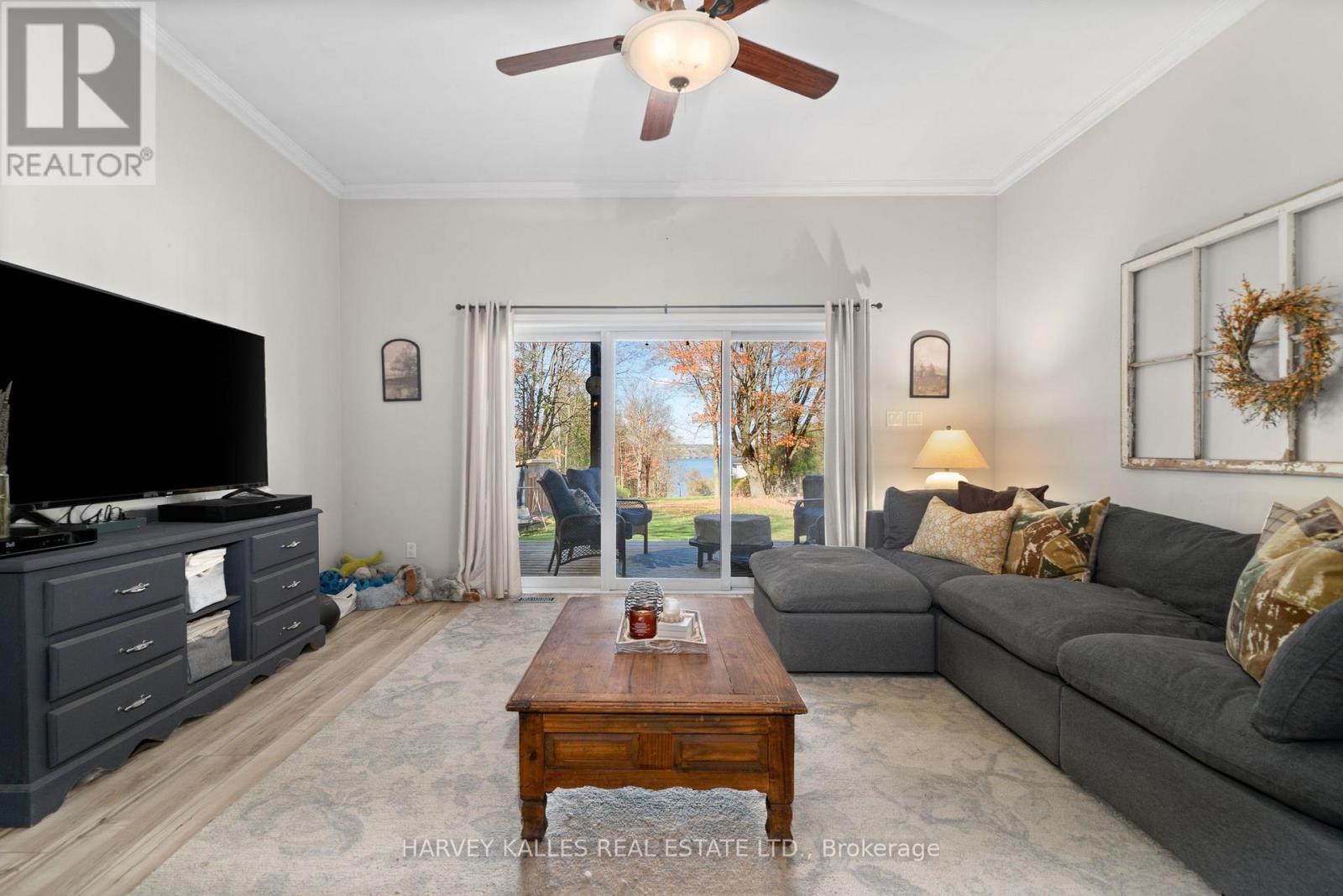 12130 Loyalist Parkway, Prince Edward County, Ontario  K0K 2T0 - Photo 11 - X12491884