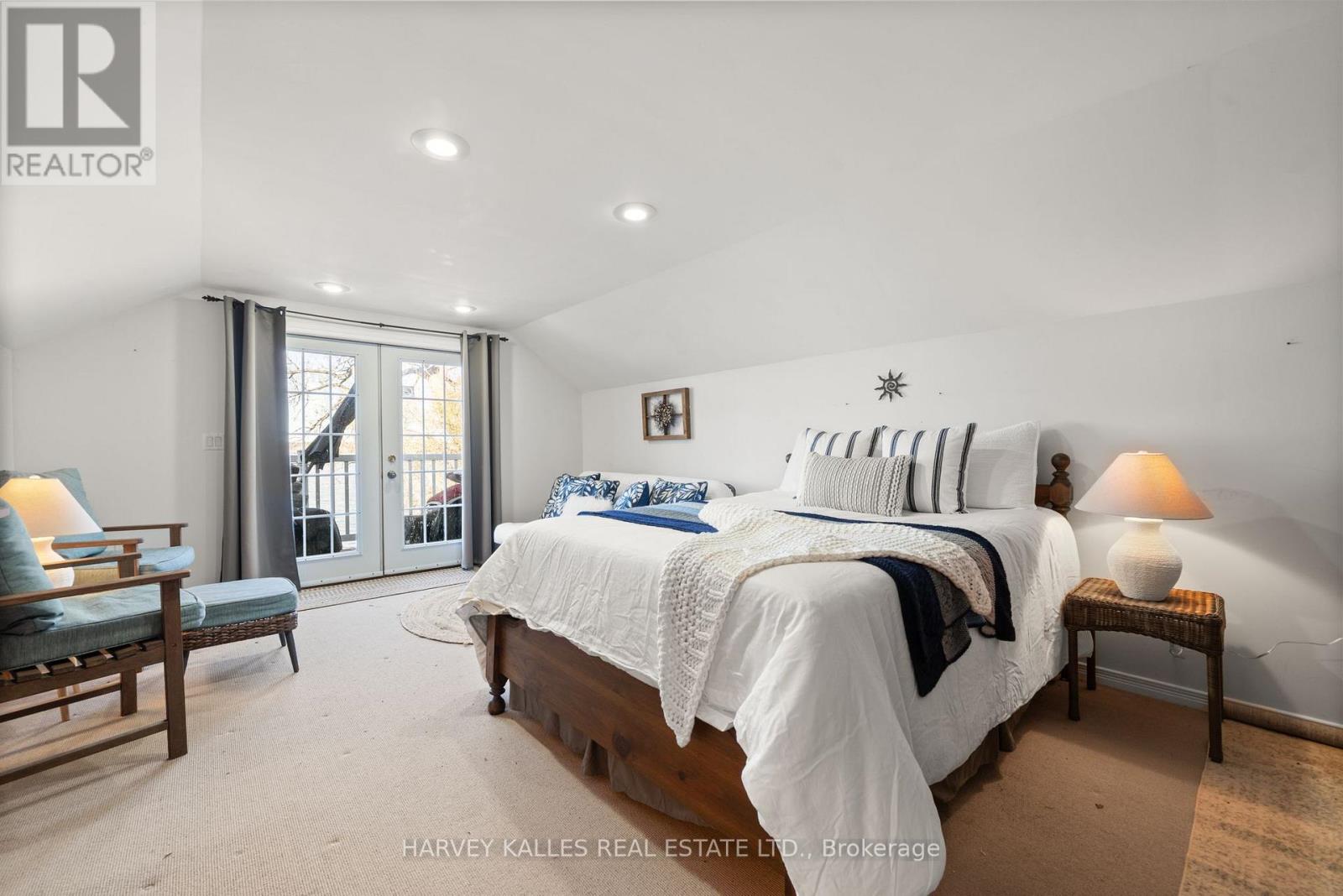 12130 Loyalist Parkway, Prince Edward County, Ontario  K0K 2T0 - Photo 34 - X12491884