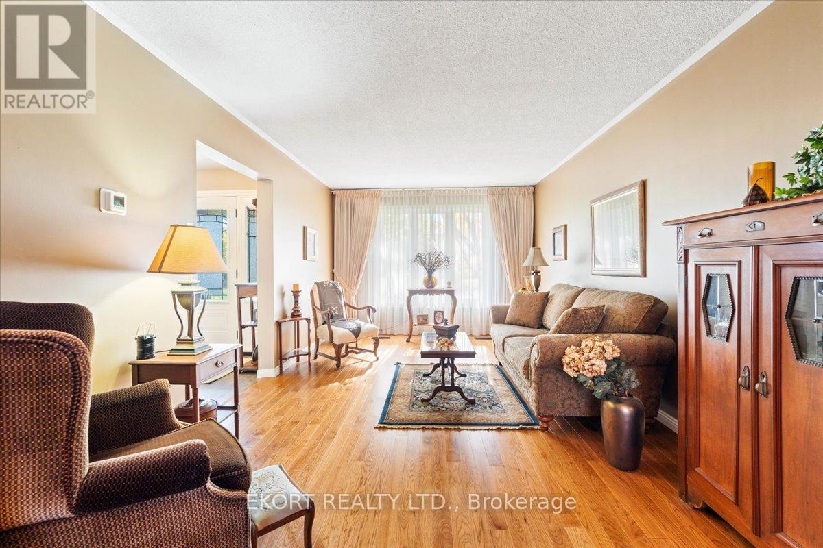 175 Old Kingston Road, Belleville, Ontario  K8N 4Z4 - Photo 10 - X12491898