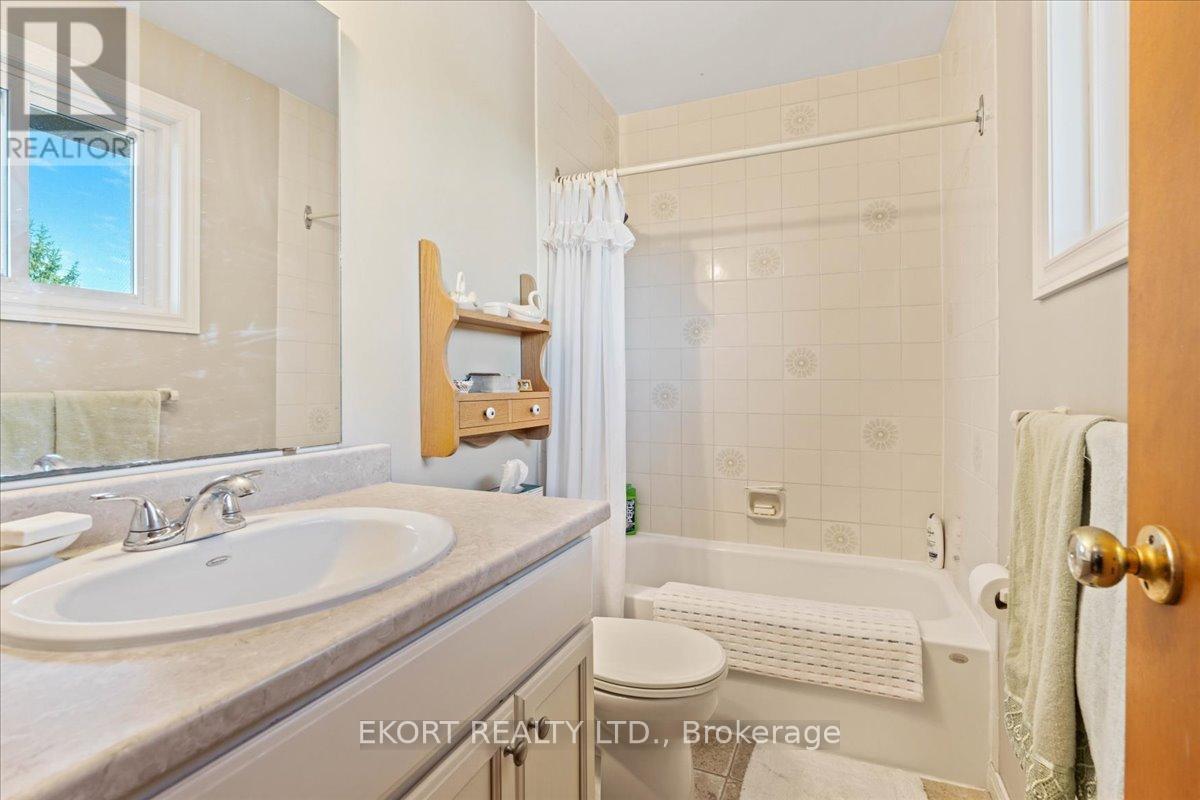 175 Old Kingston Road, Belleville, Ontario  K8N 4Z4 - Photo 24 - X12491898