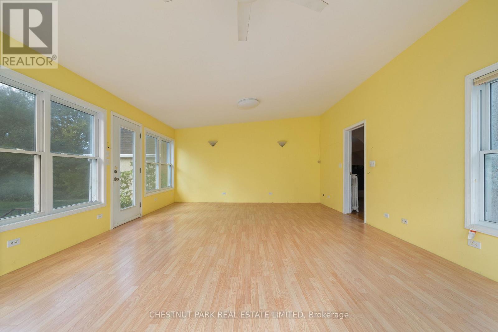 385 Bloomfield Main Street, Prince Edward County, Ontario  K0K 1G0 - Photo 15 - X12492286