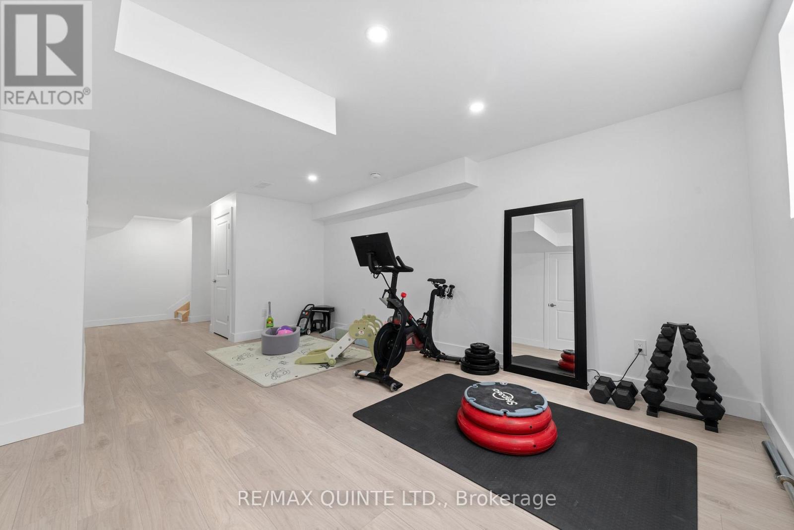 36 Campbell Crescent, Prince Edward County, Ontario  K0K 2T0 - Photo 25 - X12493690