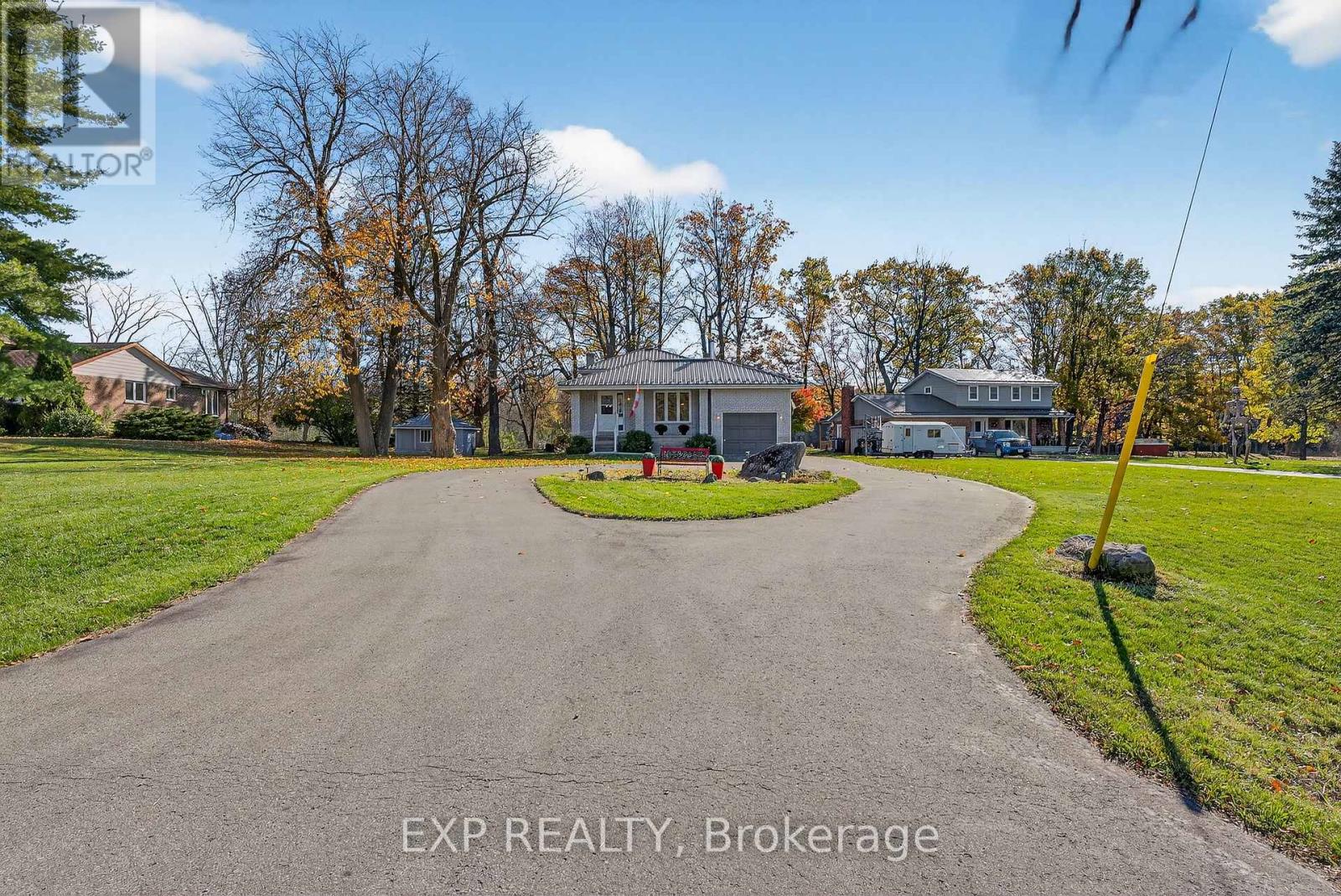 47 Fox Lane, Belleville, Ontario  K0K 2B0 - Photo 2 - X12494734