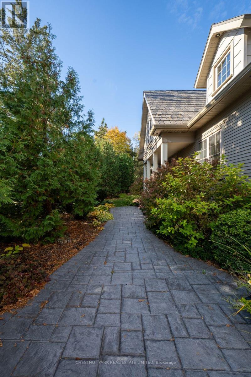 3853 County Road 13, Prince Edward County, Ontario  K0K 2T0 - Photo 15 - X12495084