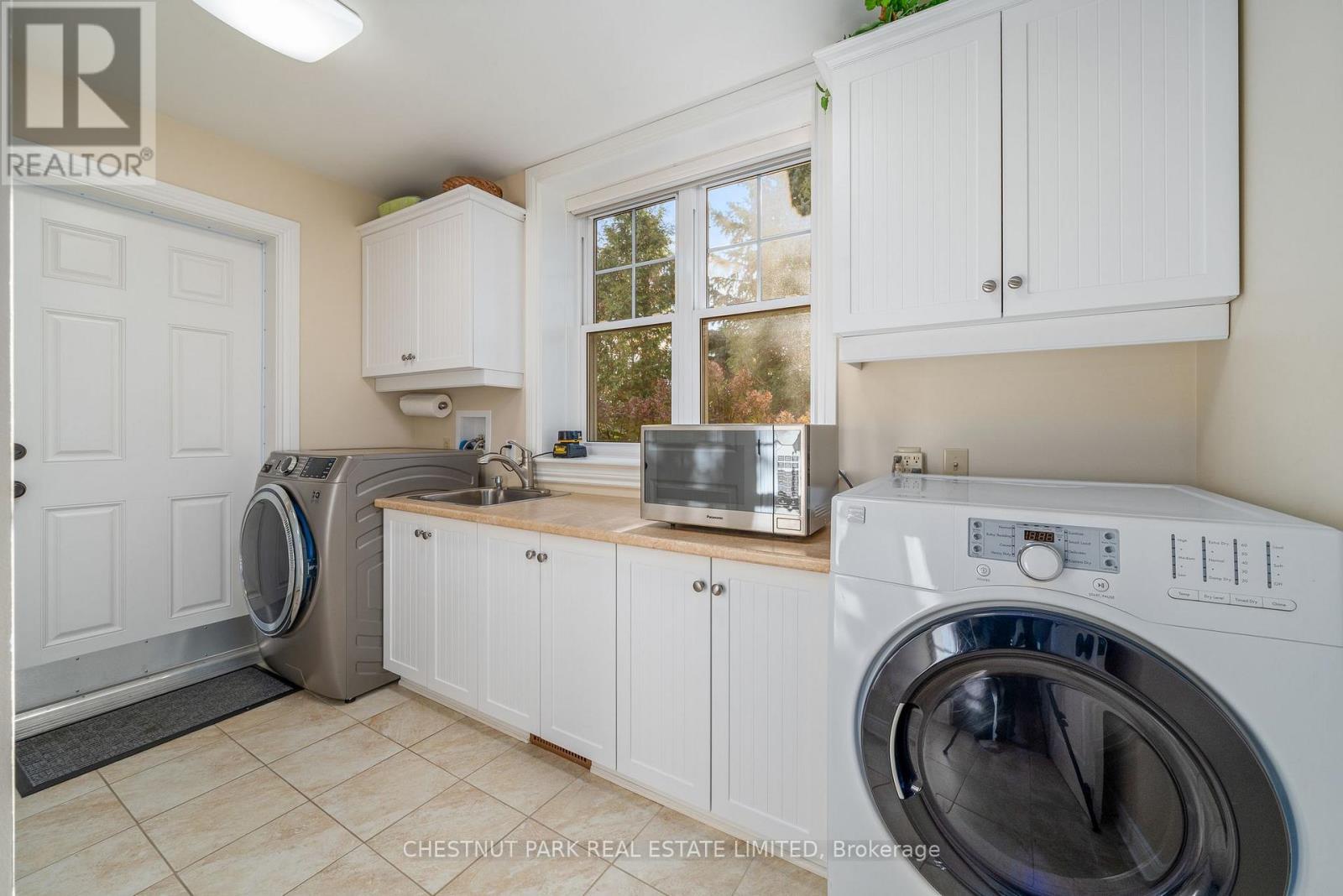 3853 County Road 13, Prince Edward County, Ontario  K0K 2T0 - Photo 31 - X12495084