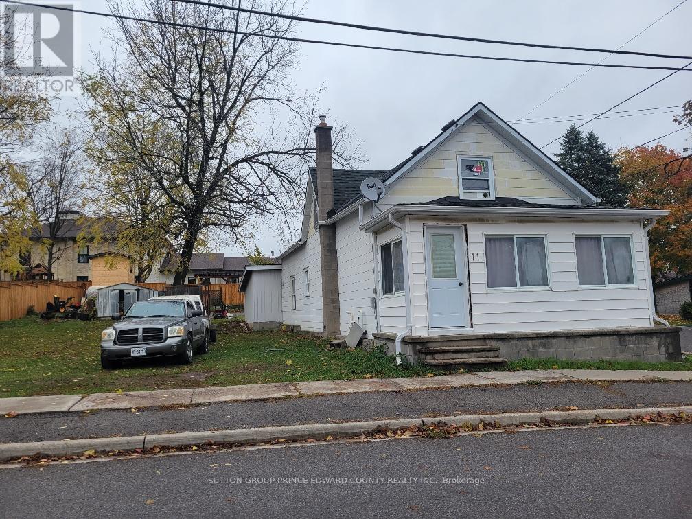 11 LOW STREET, Prince Edward County, Ontario