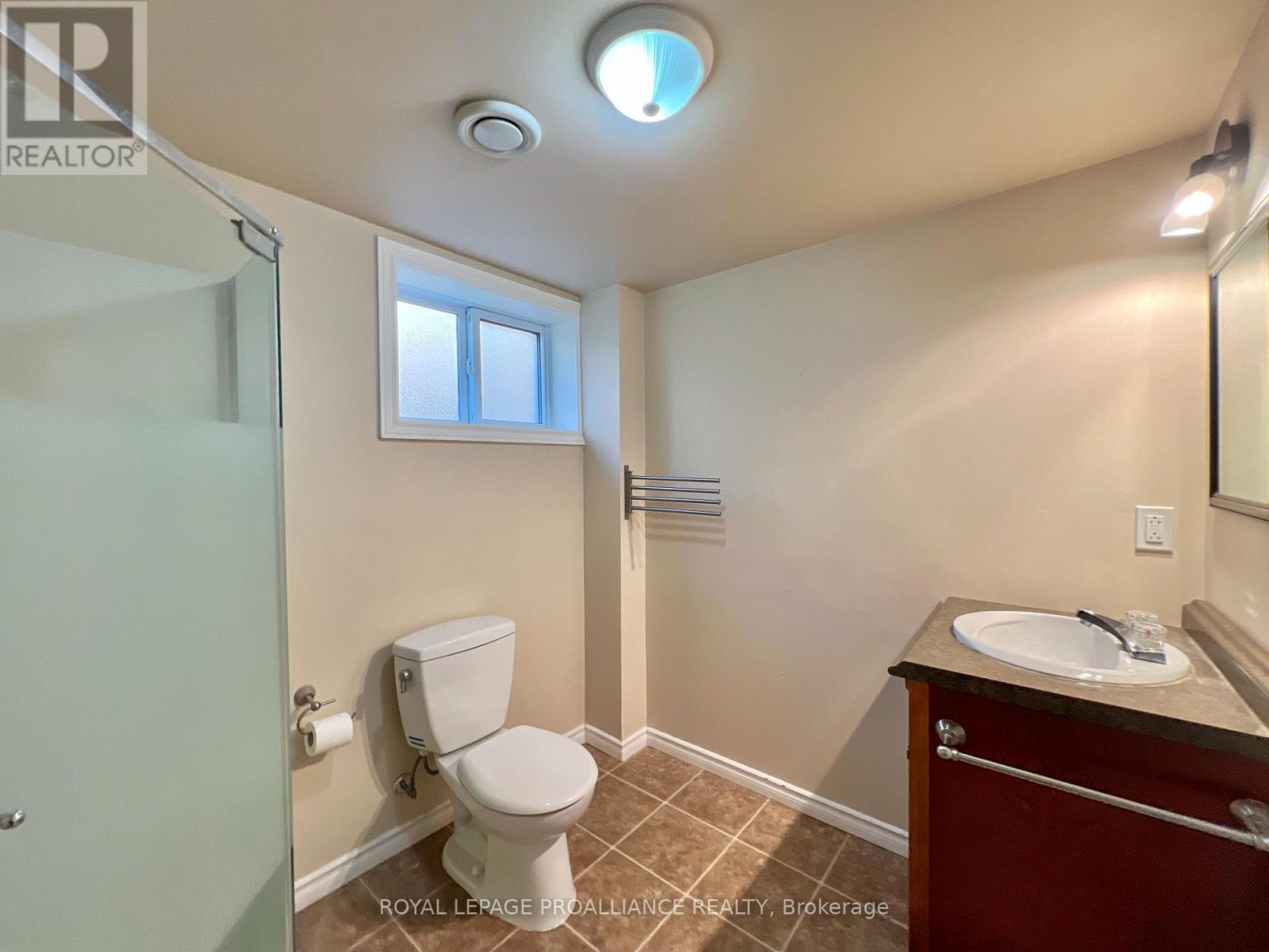 157 Singleton Drive, Belleville, Ontario  K8N 5H4 - Photo 24 - X12497720