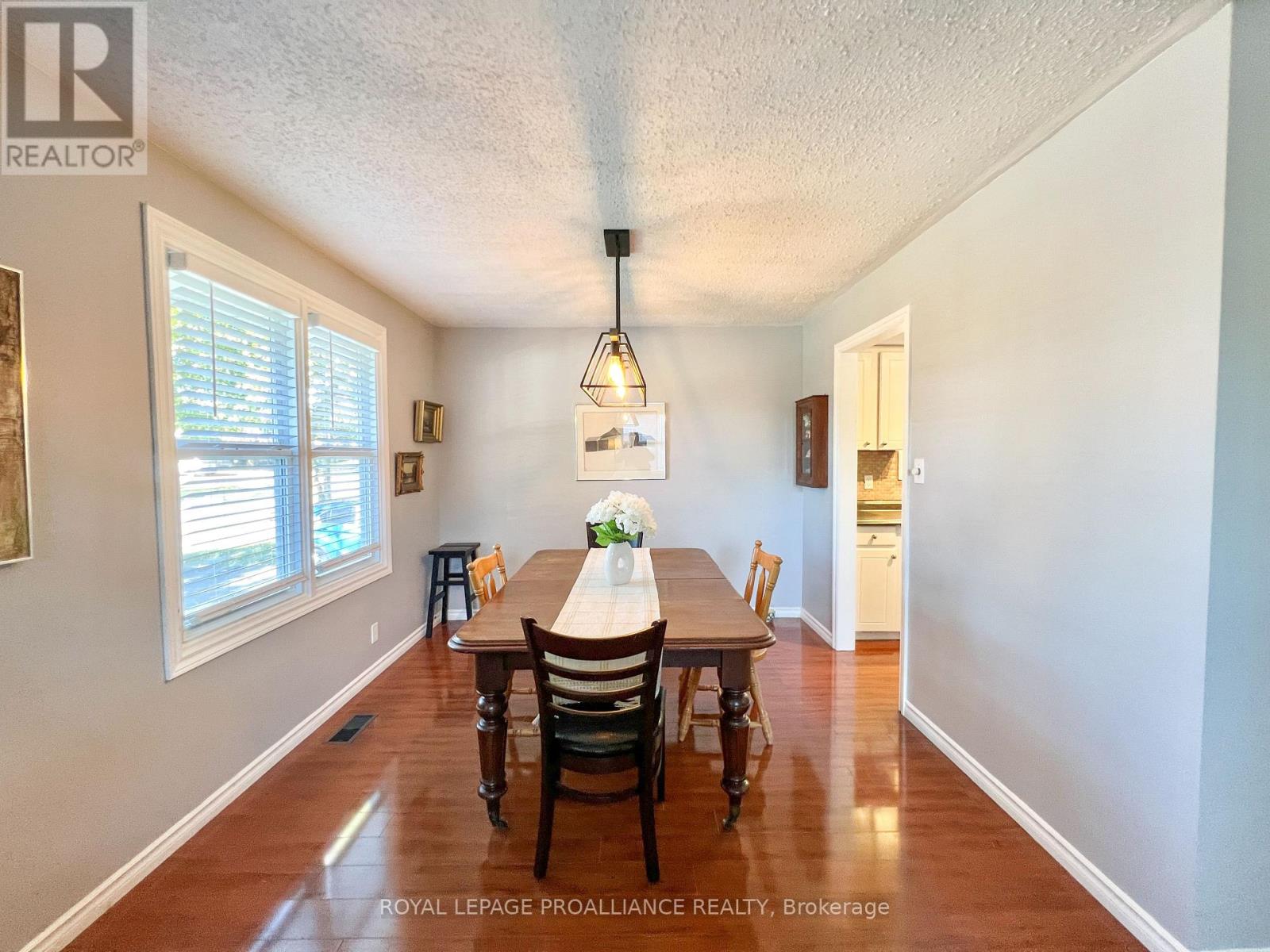 157 Singleton Drive, Belleville, Ontario  K8N 5H4 - Photo 6 - X12497720