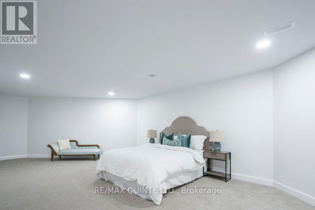 1190 County 3 Road, Prince Edward County, Ontario  K8N 4Z1 - Photo 33 - X12499362