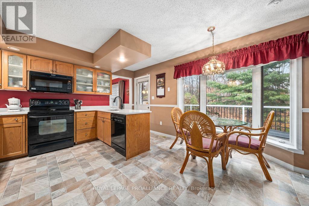 37 Mccrea Court, Tweed, Ontario  K0K 3J0 - Photo 13 - X12500146