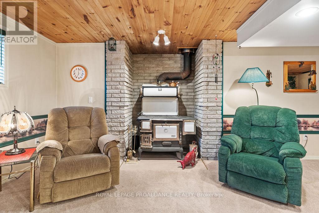 37 Mccrea Court, Tweed, Ontario  K0K 3J0 - Photo 40 - X12500146