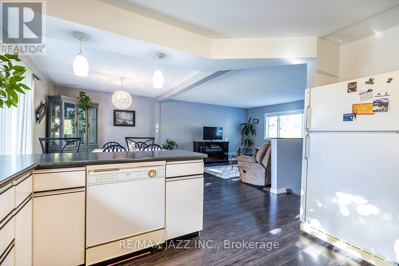 2552 Van Luven Road, Hamilton Township, Ontario  K0K 1C0 - Photo 11 - X12501562