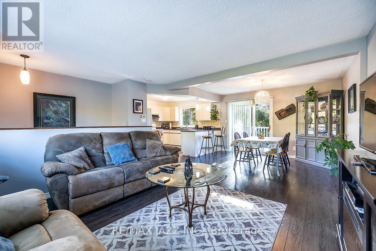 2552 Van Luven Road, Hamilton Township, Ontario  K0K 1C0 - Photo 15 - X12501562